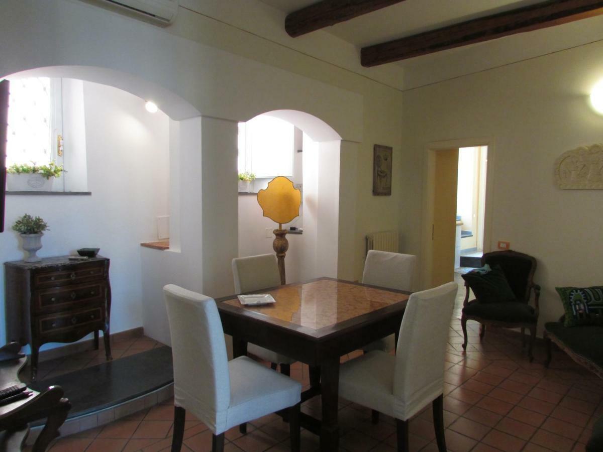 Appartement Salerno Domus Claudia Extérieur photo