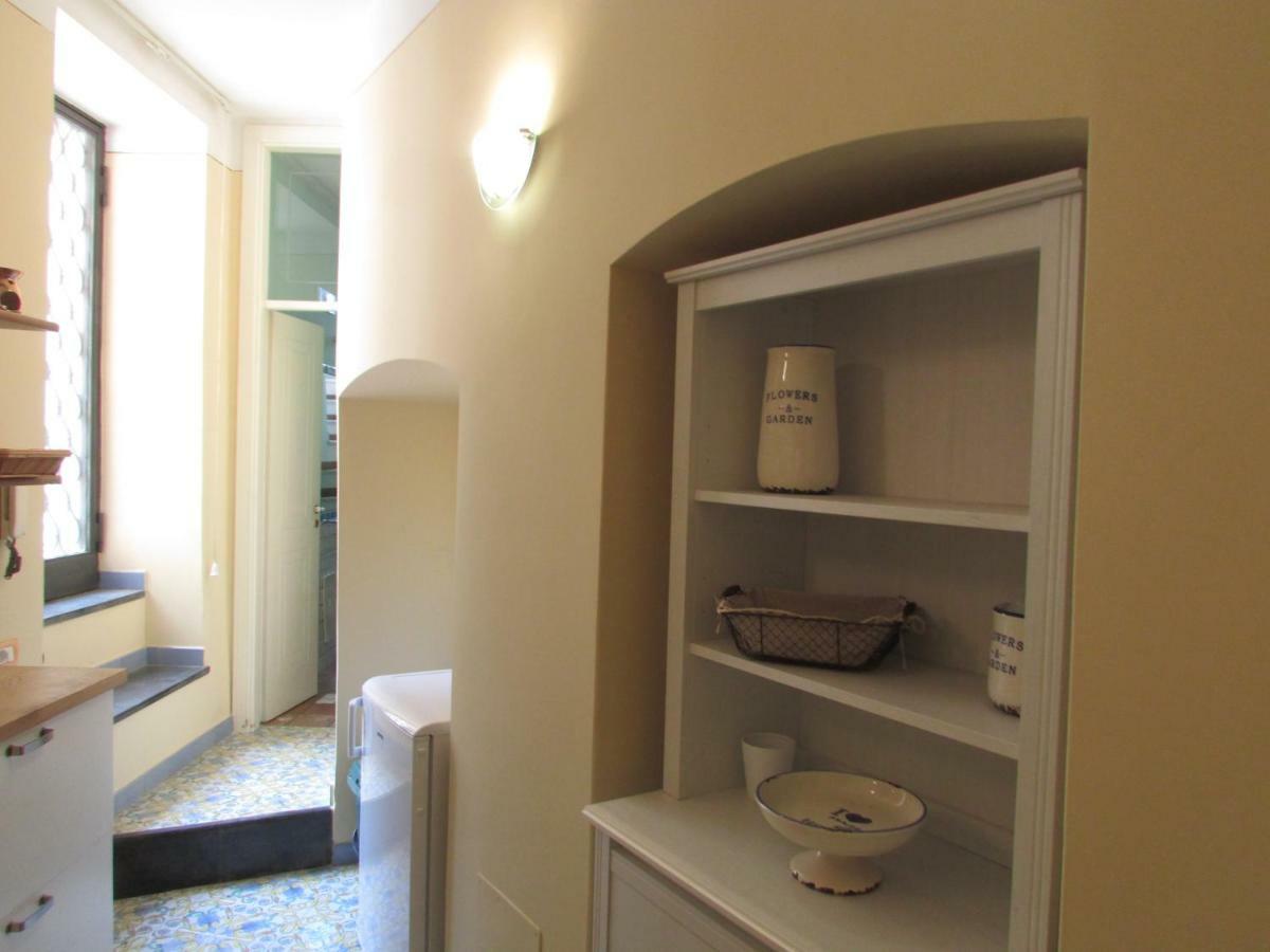 Appartement Salerno Domus Claudia Extérieur photo